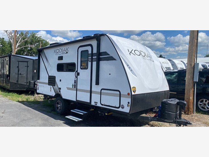 Thumbnail Photo undefined for 2022 Dutchmen Kodiak